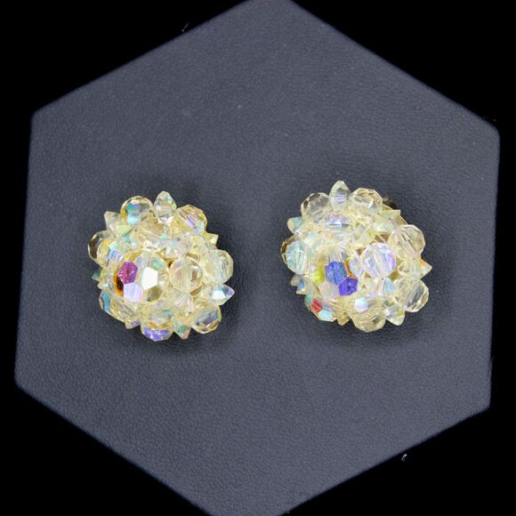 Vintage Lisner Crystal Clip-on Earrings Aurora Borealis Beaded Cluster Signed - Picture 5 of 8
